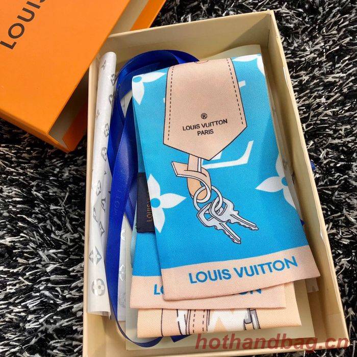 Louis Vuitton Scarf LVS00002